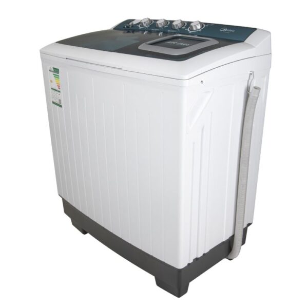 With 12 kg washing capacity you can wash as many clothes as you want without overloading your washing machine. Free yourself from frequent washes and enjoy more time for yourself and your family.