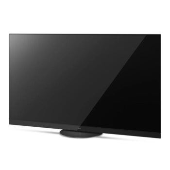اختيار صانعي الأفلام في هوليوود: تتم معايرة أجهزة تلفاز OLED الخاصة بنا واستخدامها من قبل استوديوهات هوليوود لتقديم جودة الصورة التي يطلبها صانعو الأفلام. معالج HCX Pro الذكي المتطور مع إدارة الألوان ثلاثية الأبعاد وشاشة OLED من الجيل التالي يُنتج أداء صورة احترافياً يمكنك الاستمتاع به في المنزل.